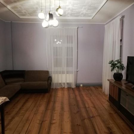 Pils Ielas Apartamenti Kandava Zewnętrze zdjęcie