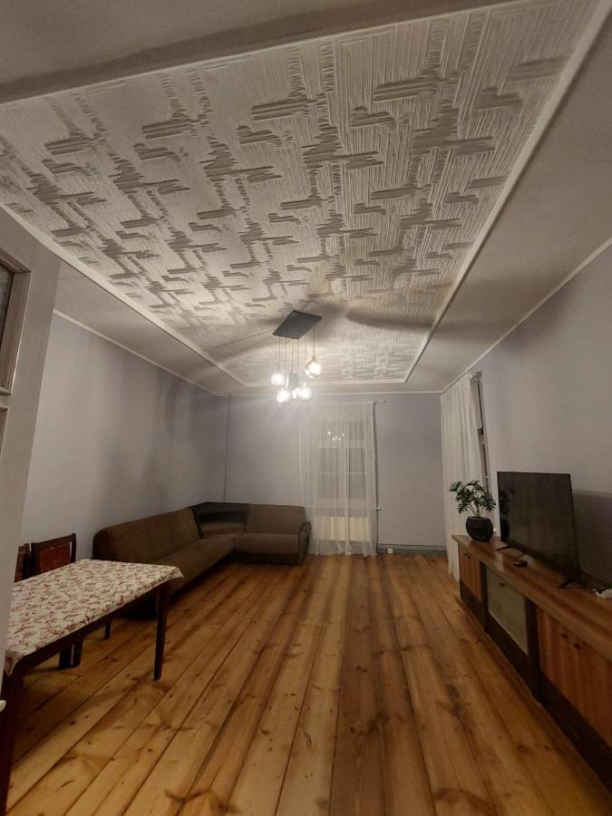 Pils Ielas Apartamenti Kandava Zewnętrze zdjęcie